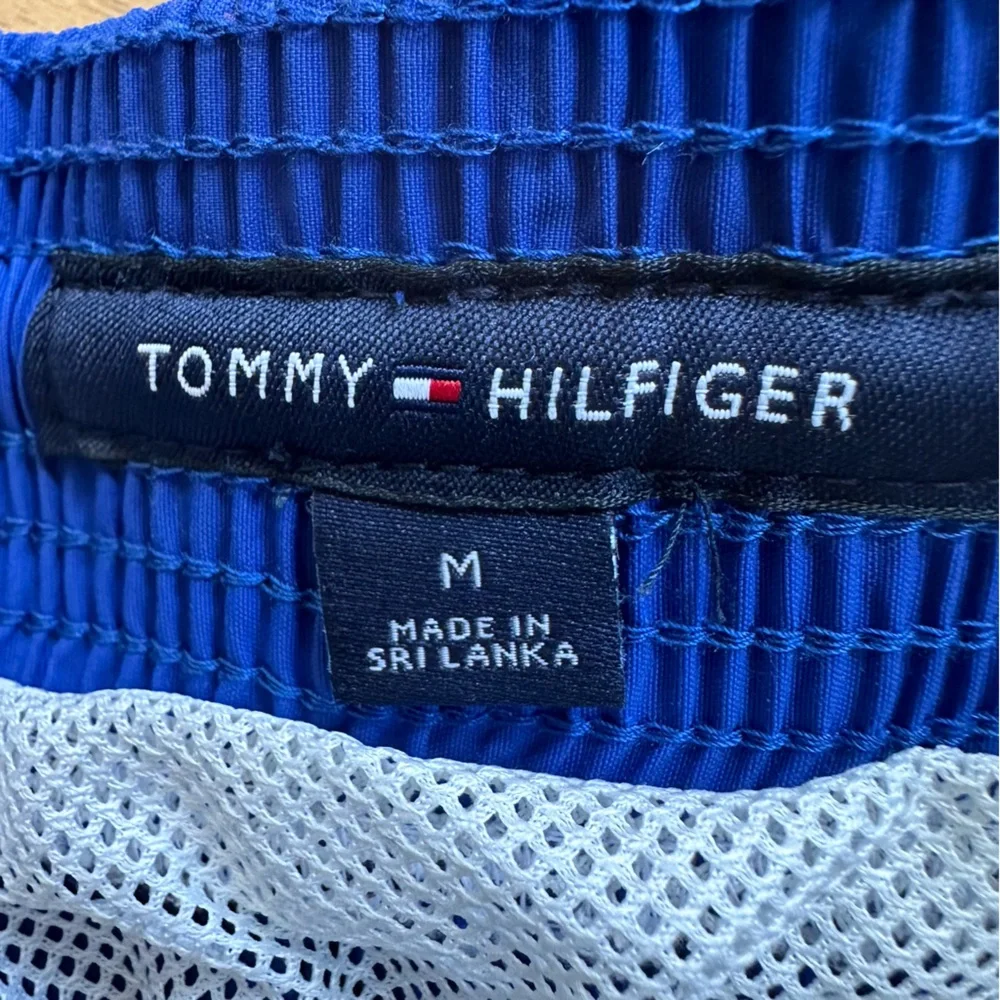 Tommy Hilfiger very good